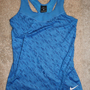 Nike Pro Hypercool Top S
